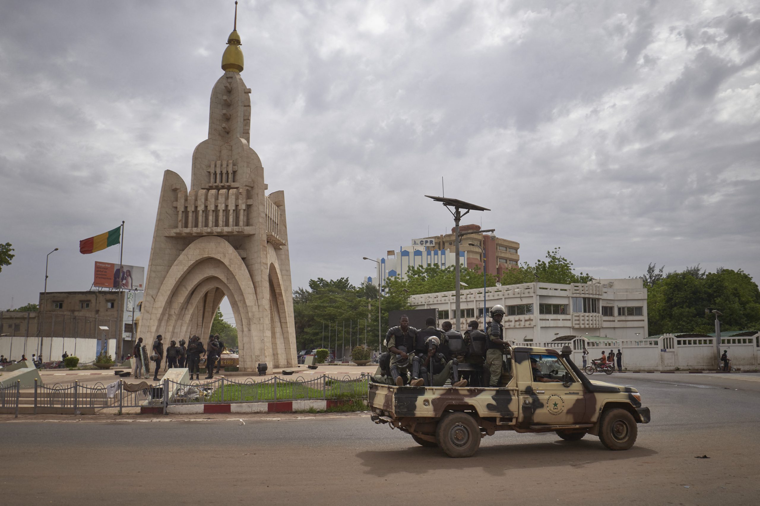 Mali: concerns rise over proposal to dismantle political parties