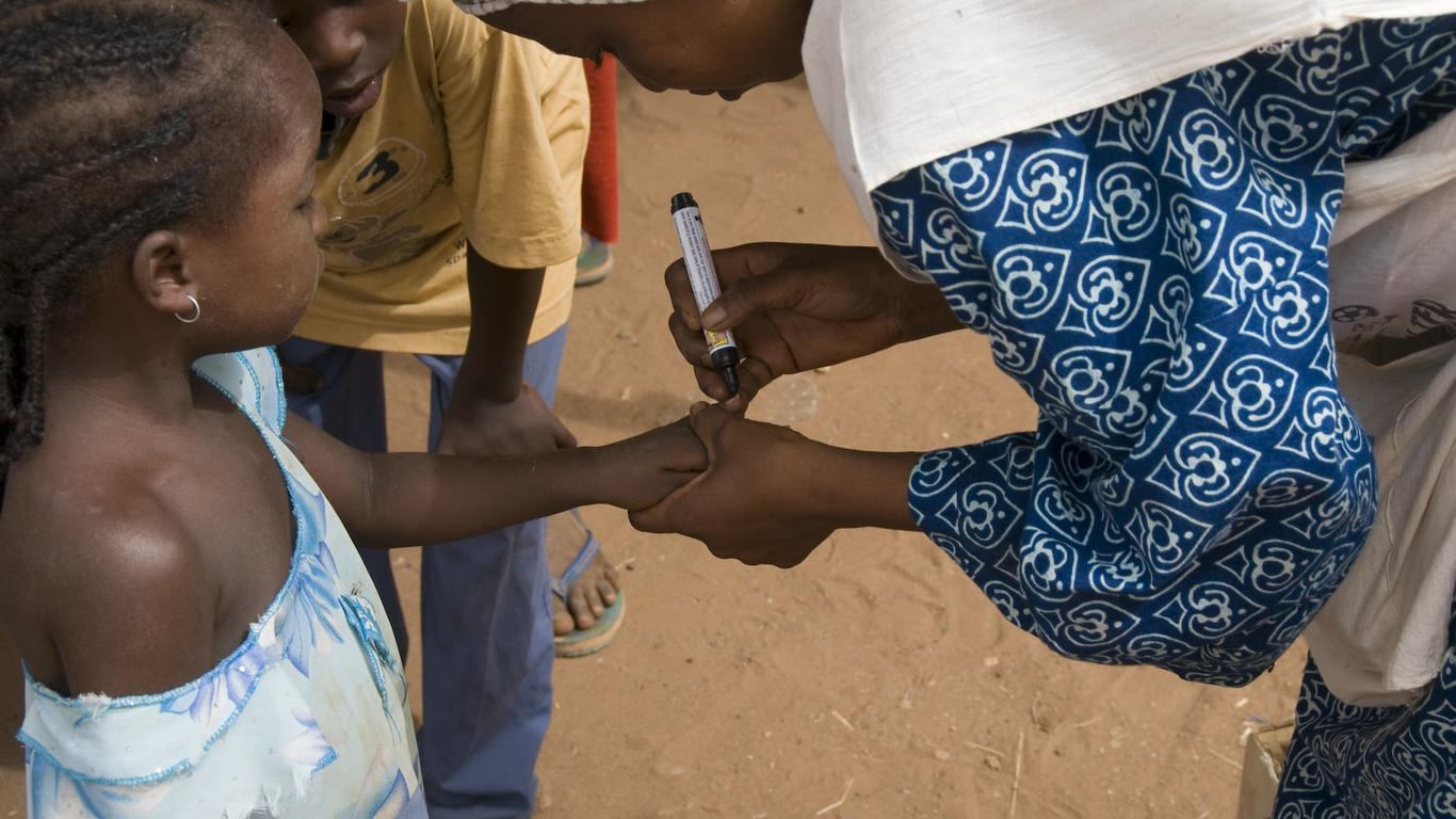 Niger grappling with simultaneous polio and covid-19 outbreaks