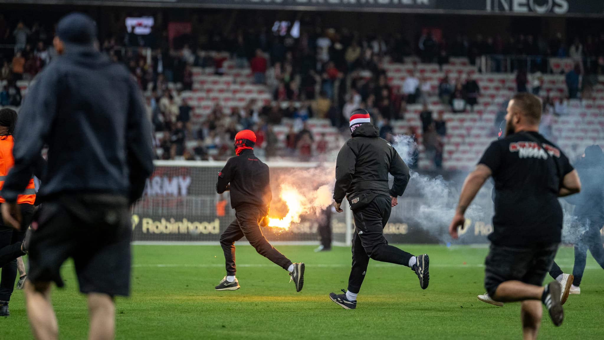 Ligue 1 sanctions for ogcn nice to play relegation playoff behind closed doors