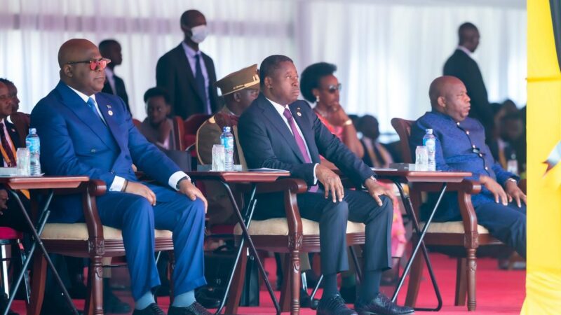 Ouganda: Faure Gnassingbé backs yoweri museveni at inauguration ceremony
