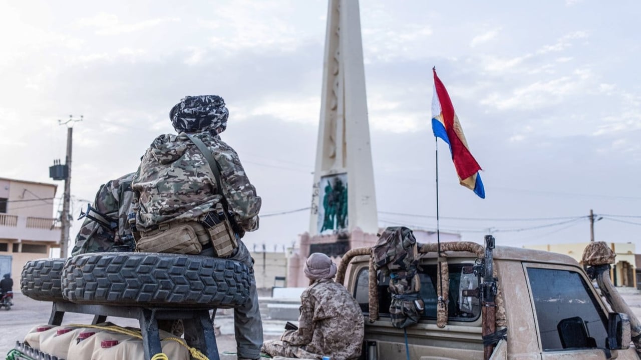 Mali conflict: Kidal faces intensified military airstrikes amid rebel control