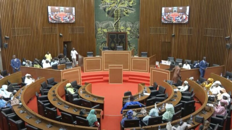 Sénégal : Ousmane Sonko en route vers la présidence de l’Assemblée, l’opposition dénonce un « coup d’Etat institutionnel »