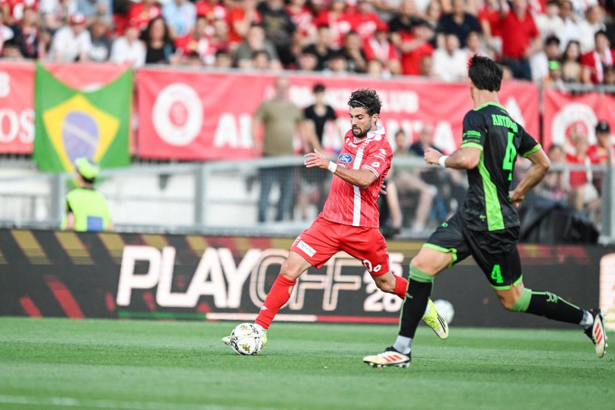 Monza secures serie a promotion with playoff victory over catanzaro