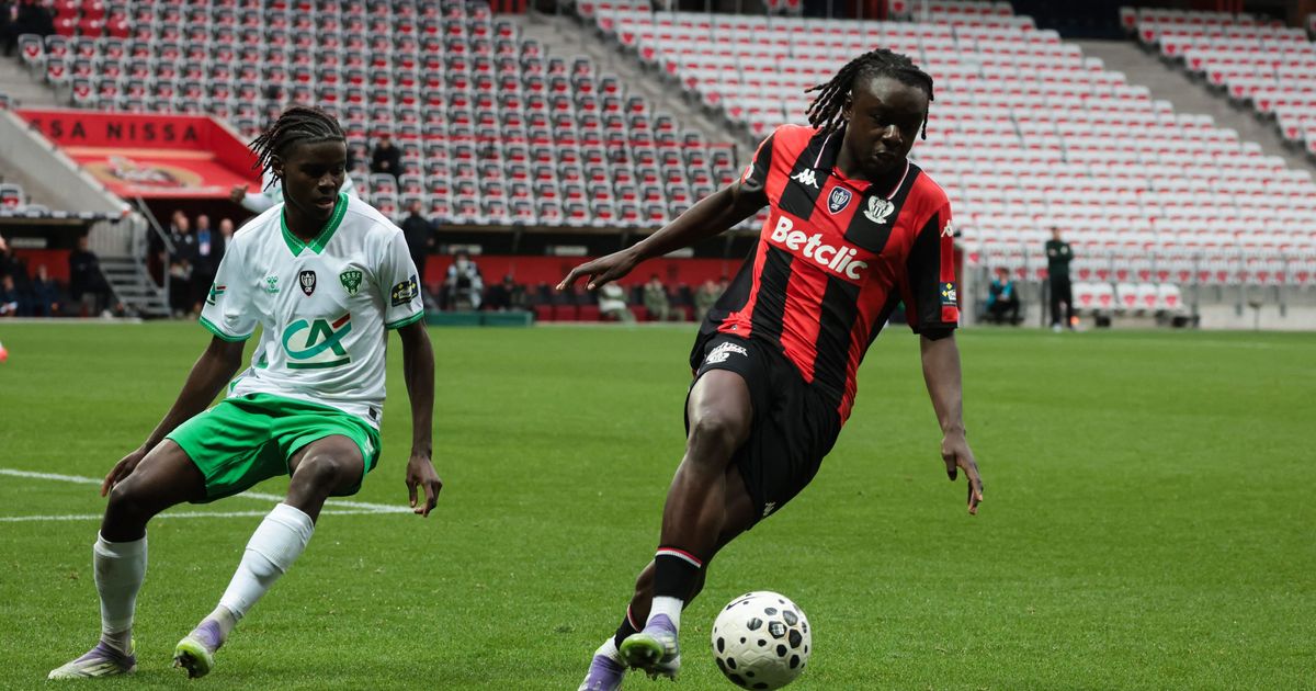 Nice and Saint-Etienne battle for the final Ligue 1 slot