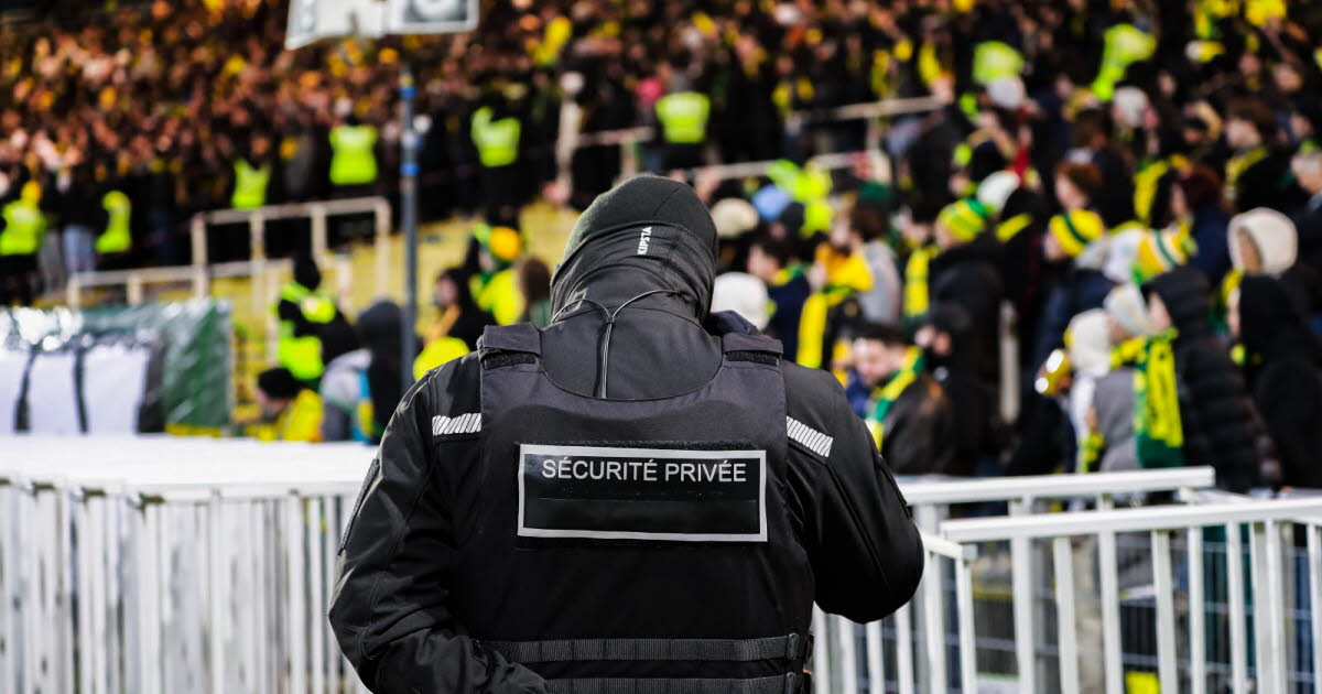 Fc nantes handed empty stadium ban after toulouse stadium invasion
