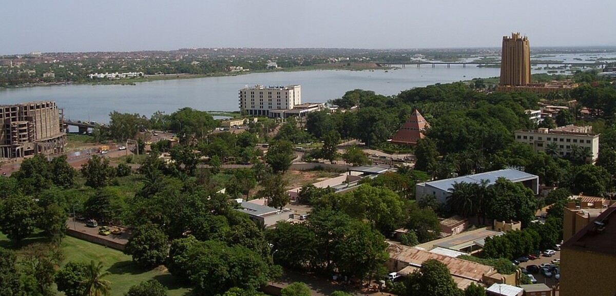 Mali blocus jnIM: civilians trapped in Bamako amid crisis