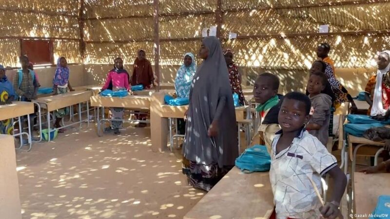 Empowering Niger’s youth: children learn their rights in gaya