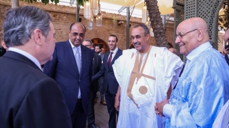 Us ambassador in Rabat honors moroccan Sahara representatives