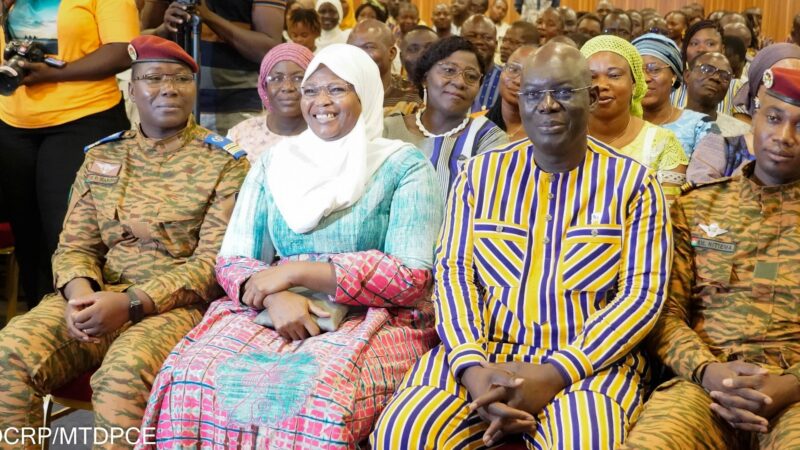 Burkina Faso’s ‘dɛmɛ sira’ unites nation through digital solidarity