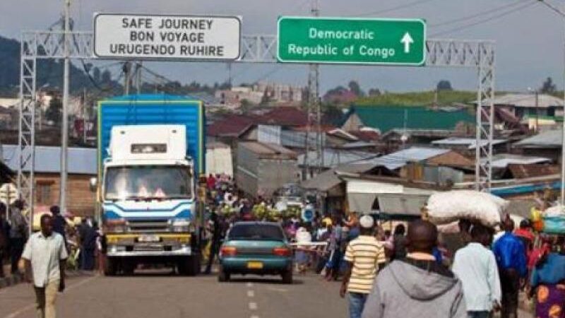 Dr Congo and Rwanda partially reopen border after ebola lull