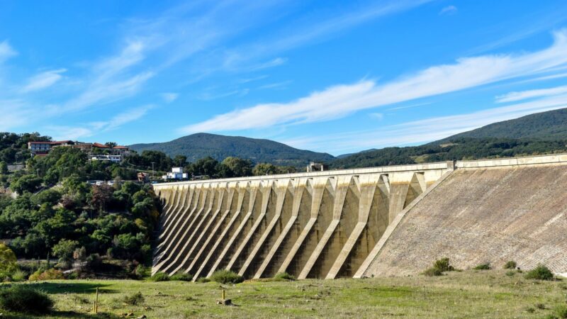 Cameroon grants Prometal direct power access to boost industrial growth