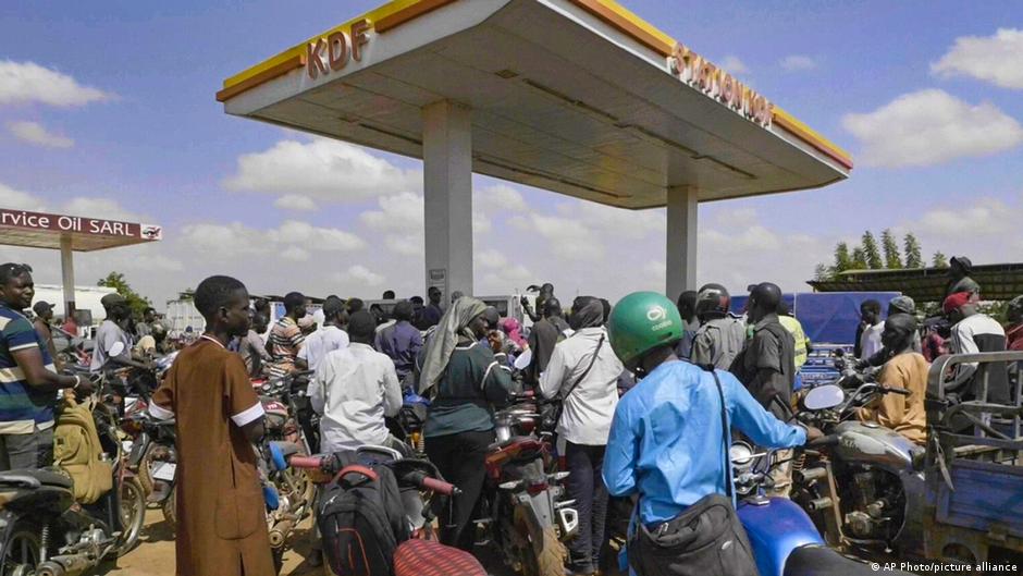 Mali suspends large motorcycles outside major cities