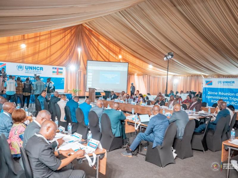Historic tripartite meeting to repatriate 22,000 central african refugees from DRC
