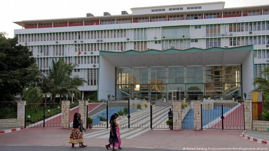 Senegal’s National Assembly adopts constitutional revision law amid opposition boycott