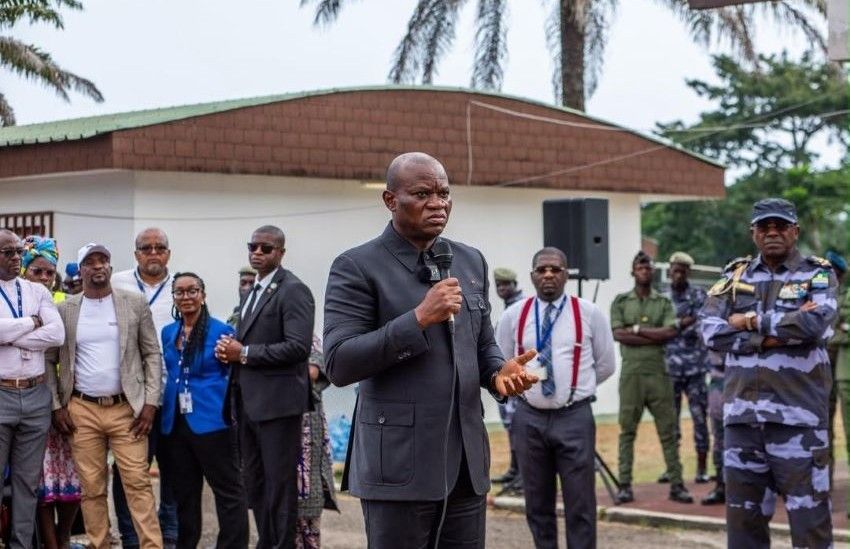 Gabon president opts for dialogue over crisis with SEEG workers