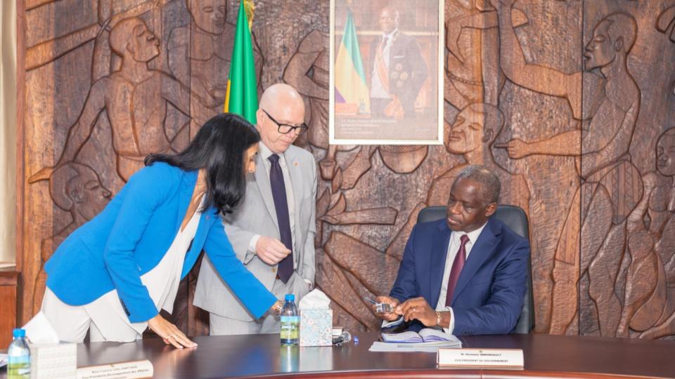 Gabon’s move towards high-tech excise stamps to combat illicit trade
