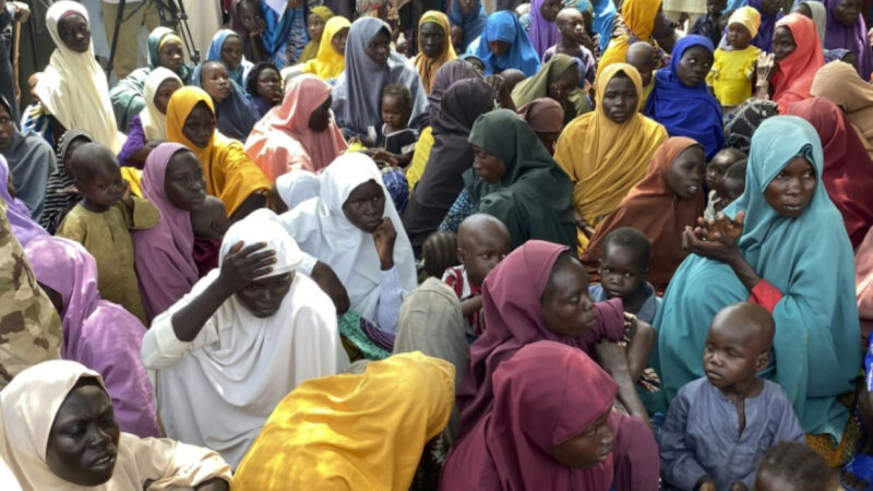 Hundreds freed from Boko Haram handed over to Nigerian authorities