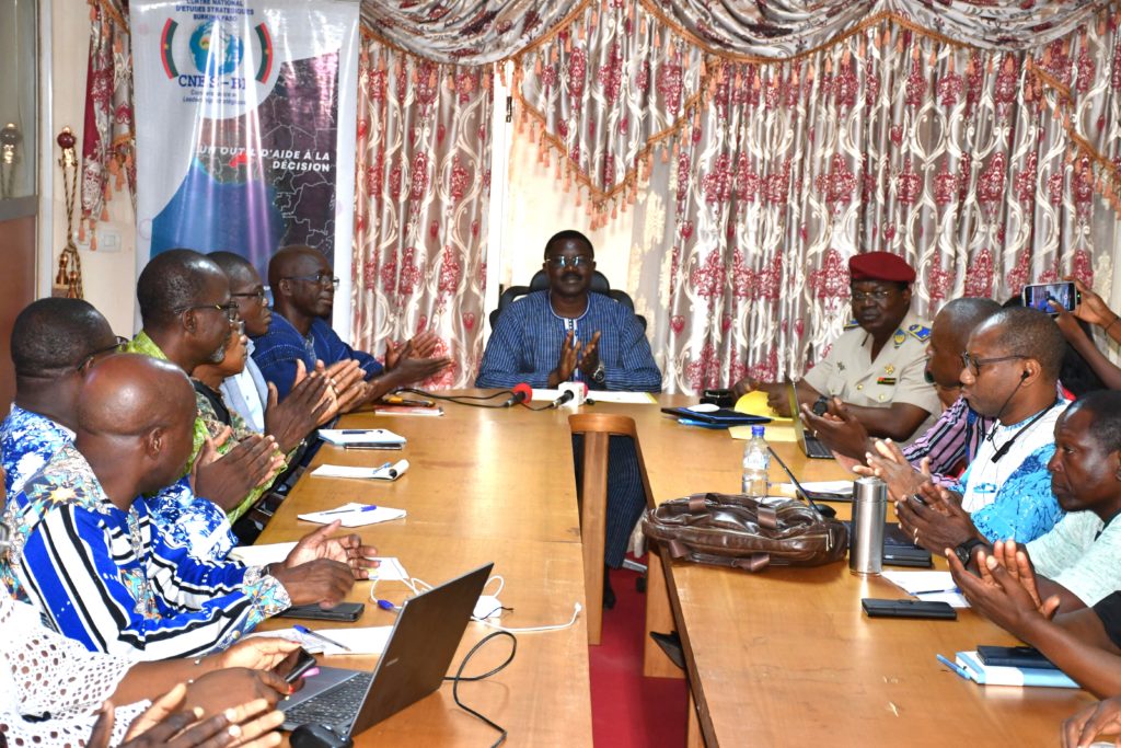Burkina Faso: CNES equips foreign ministry experts with geopolitical foresight skills