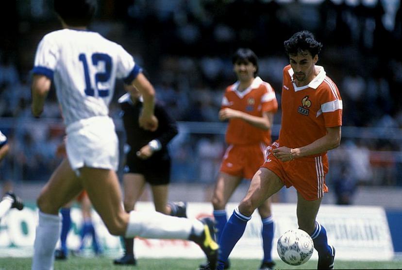 Thierry tusseau in action during the France vs guatemala warm-up in 1986
