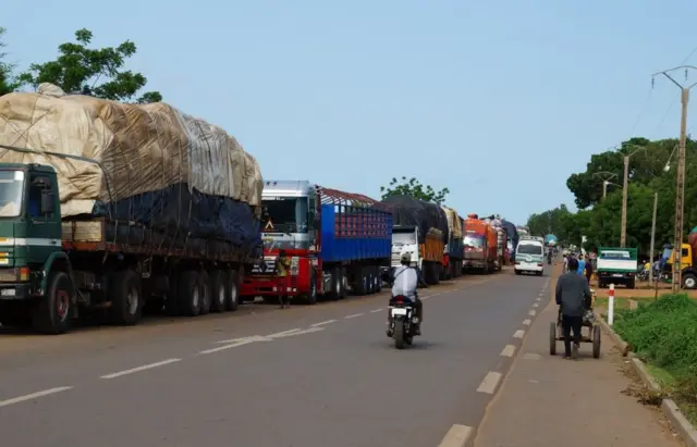 Diplomatic discussions between Benin and Niger signal progress toward border reopening