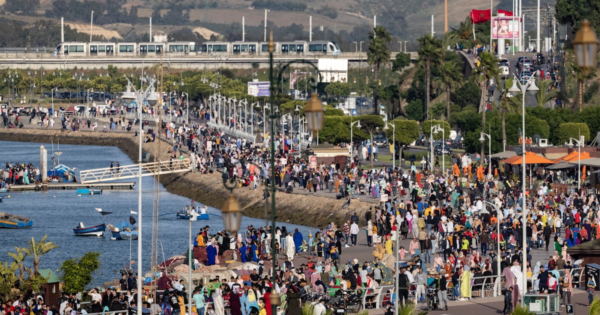 Morocco population projections by 2060 reveal urban growth and aging trends