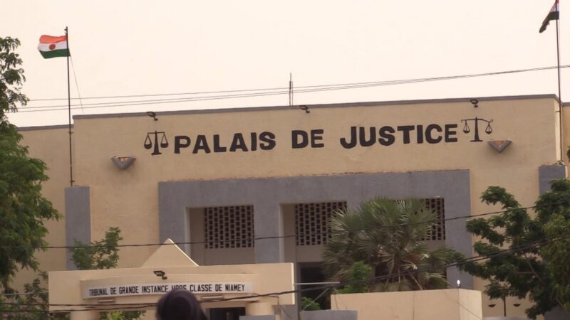 Niger: strict laws on public funds theft