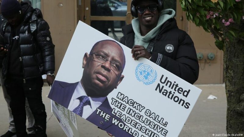 Senegal’s political tensions flare over diomaye faye and macky sall meeting