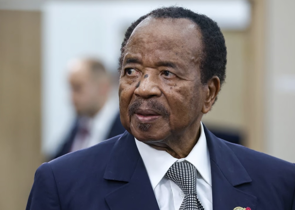 Critiques et inquiétudes autour de l’absence prolongée du président du Cameroun