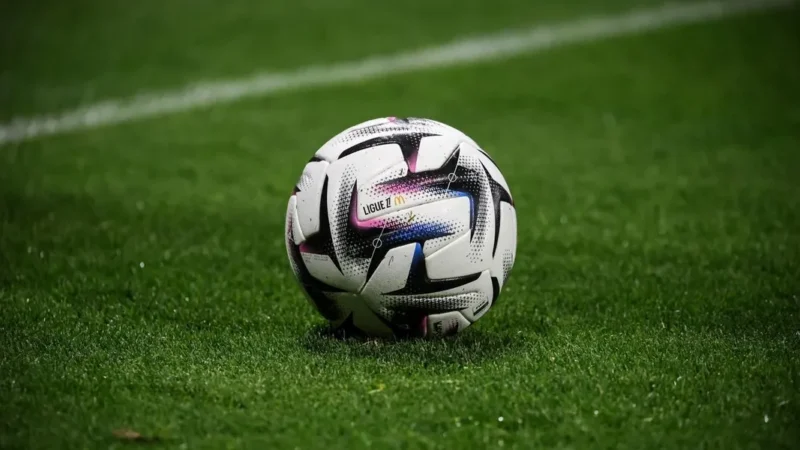 Ligue 1: la lfp refuse la demande de l’ol concernant le report de son premier match de la saison