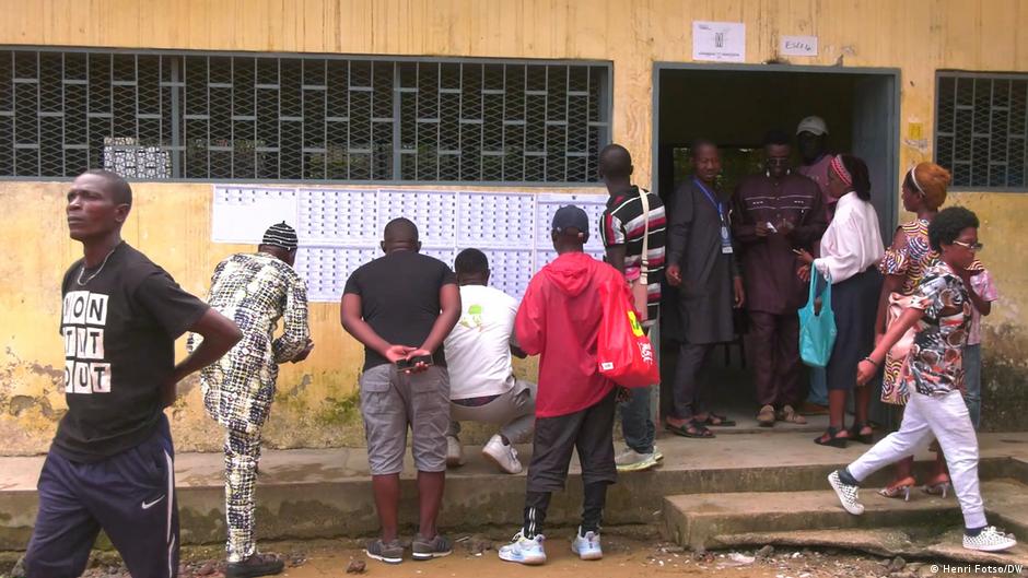 Cameroon youth corruption debate stirs strong reactions