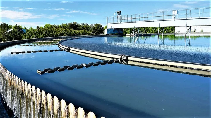 Maroc et France renouvellent les discussions sur l’usine de dessalement de Rabat