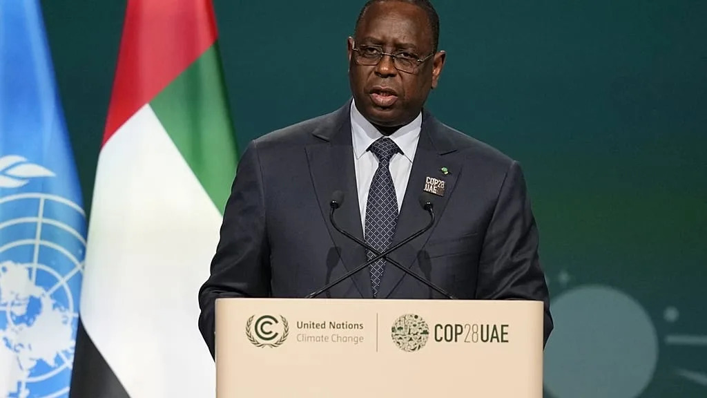 Senegal high-stakes meeting between former president macky sall and current leader diomaye faye
