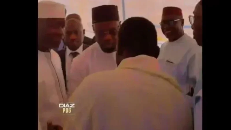 Sonko pays tribute to family of respected jaraaf papa youssou ndoye in ouakam