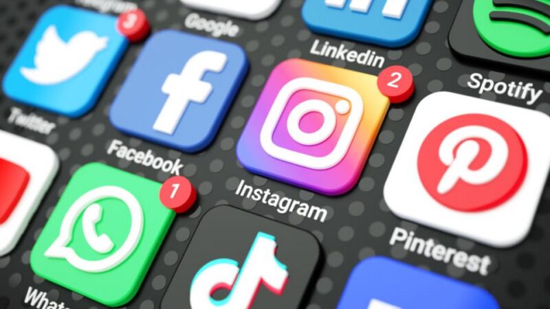 Réseaux sociaux : le Gabon sous cloche depuis cinq mois, le gouvernement impassible ?
