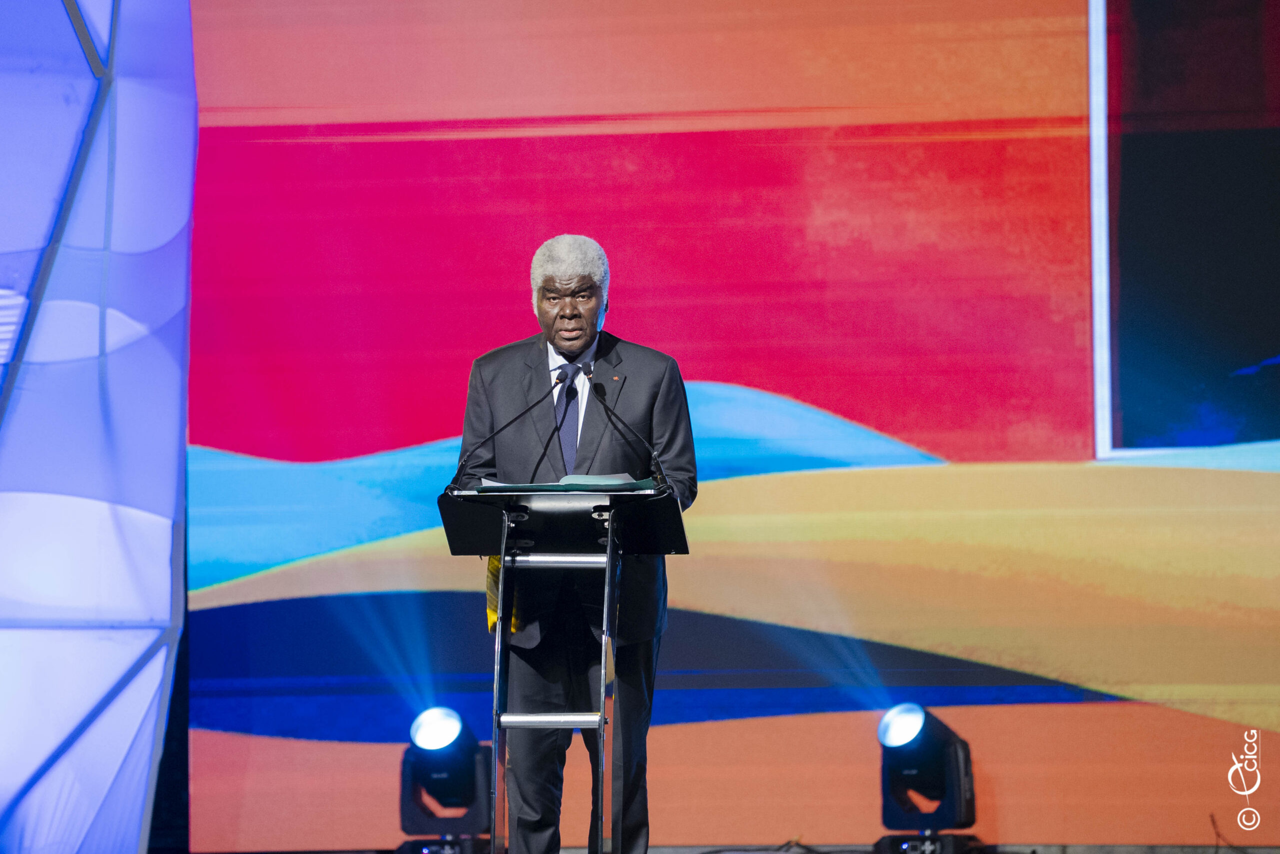 Côte d’Ivoire’s prime minister rallies investors for 2026-2030 development plan at Abidjan forum