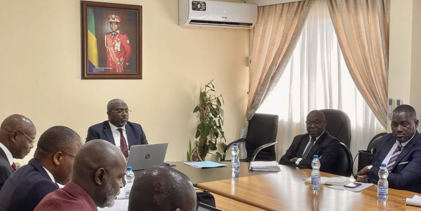 Quand le Gabon réécrit les règles de l’État