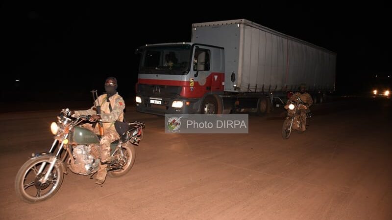 Mali army safeguards 940 civilian trucks on critical road corridor