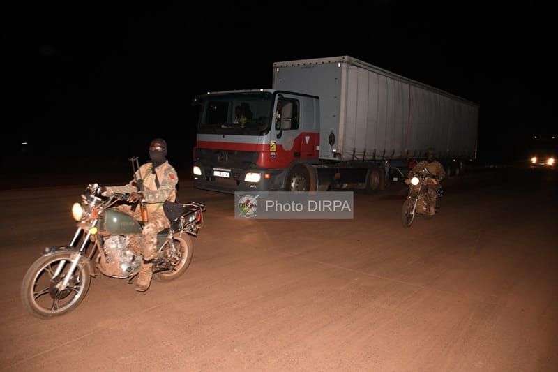 Mali army safeguards 940 civilian trucks on critical road corridor