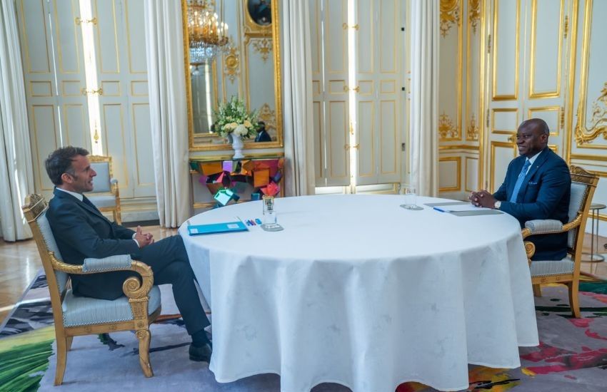 French President Emmanuel Macron and Gabonese President Brice Clotaire Oligui Nguema during a bilateral meeting at the Élysée Palace