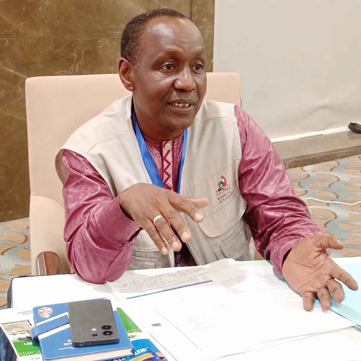 Boubacar Hamidou, Director of Recovery and Stabilization at HACP, discussing community resilience