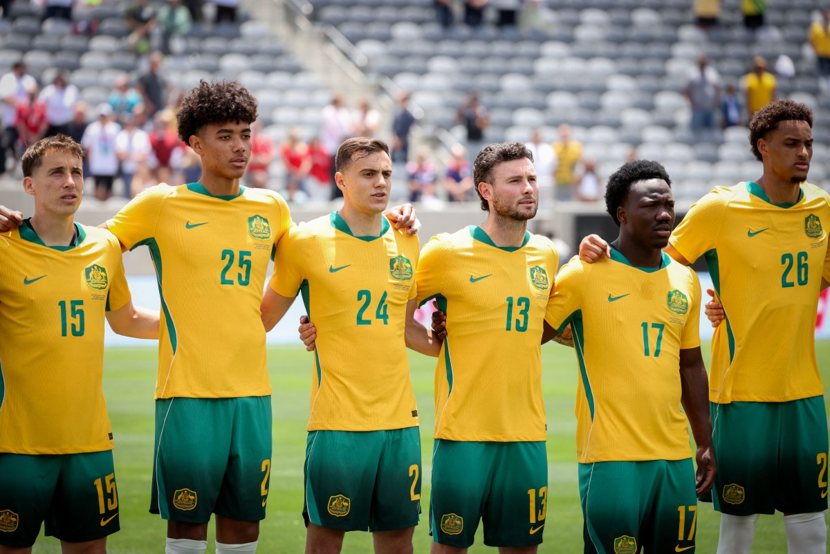 Aussie prodigy lucas herrington set to rewrite transfer records with hull city move