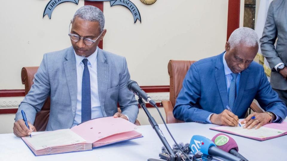 Gabon advances decentralization with Libreville skills transfer agreement