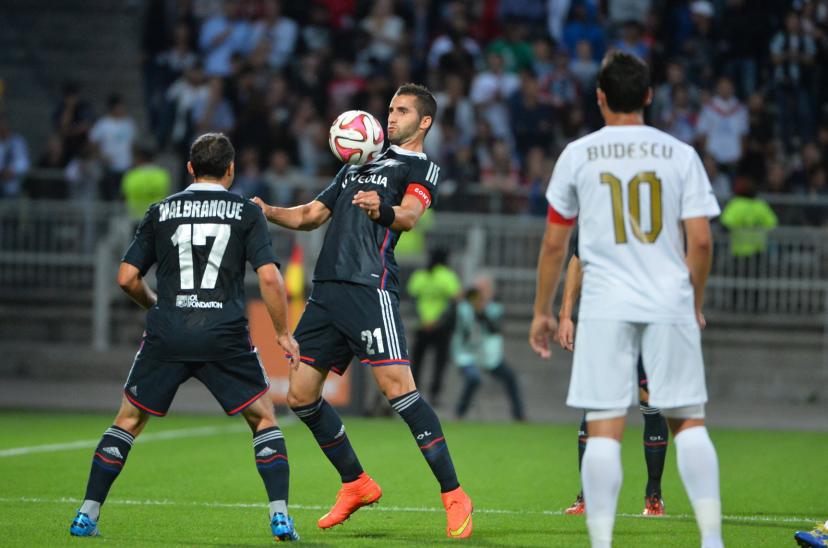 Steed Malbranque and Maxime Gonalons on August 21, 2014 (1-2 loss) against Astra Giurgiu.